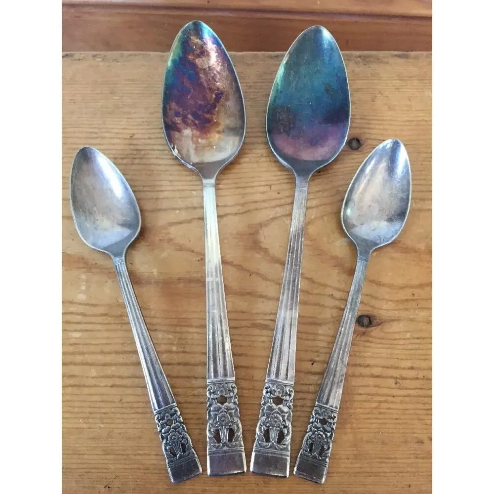 Lot 4 Vtg ONEIDA Community Plate Silverplate Flatware Serving Tea Spoons